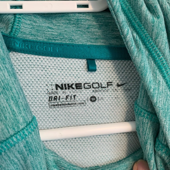 Nike Women's Bunker Funnel Top - Picture 6 of 6